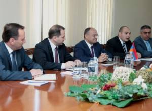 Стороны обсудили ситуацию на линии соприкосновения