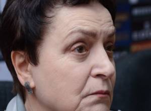 Всем народом отпразднуем день рождения Л.Алавердян