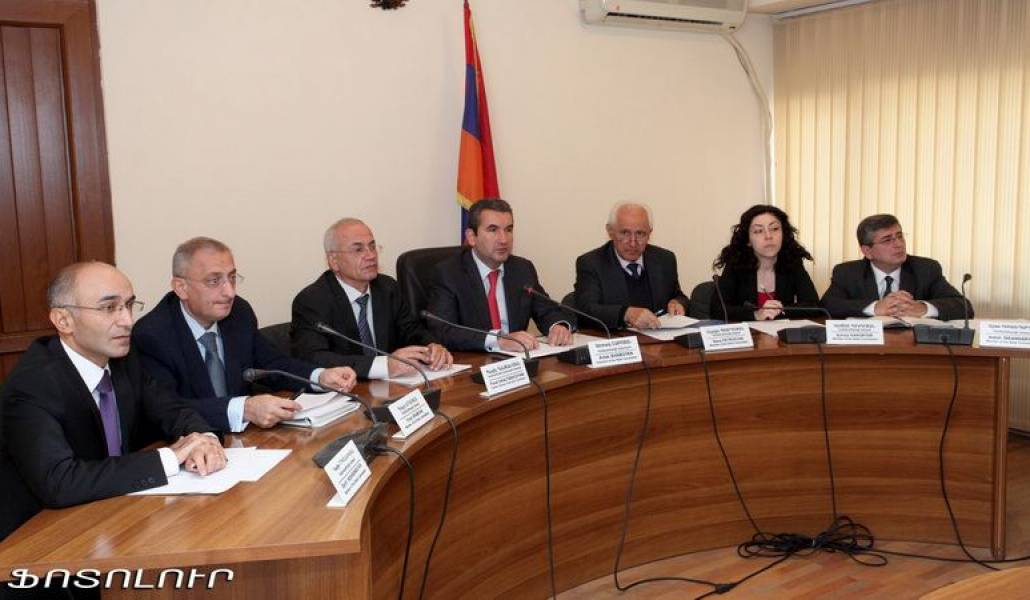 e1e3052ca7cc247cb3d8c6f5e21bee15