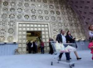 Александр Саргсян не имеет отношения к Крытому рынку?