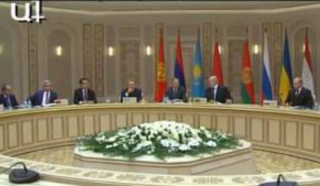 c5e0a1442c8a6151dc97560e333f9072