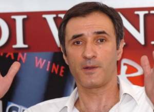 Есть решение об аресте Вардана Петросяна