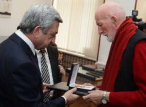 Серж Саргсян  сегодня посетил  музей