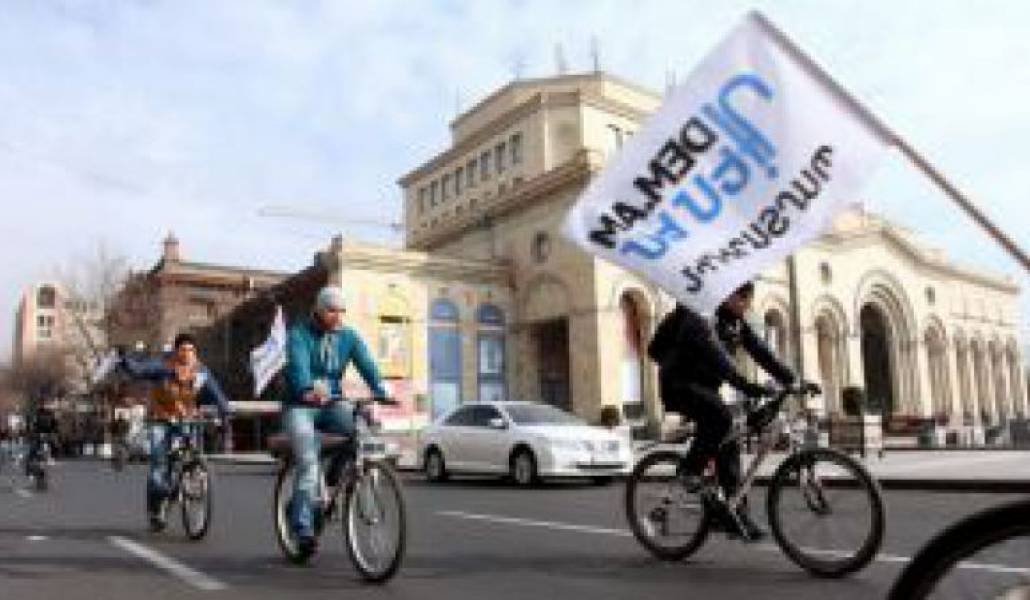 69d2e3cfc988a63902fbbdf4a4cb84af