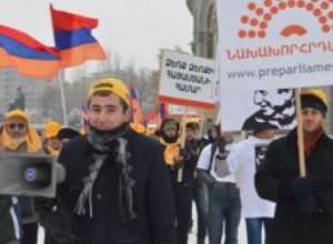 «Не становись рабом газастана - одень противогаз»