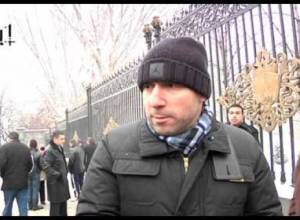 Կարգին գազի բալոն՝ ԱԺ-ի դիմաց