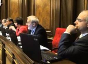 «Մեկ մարդու կամքն ա որոշում»