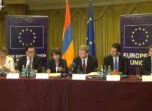 Շտեֆան Ֆյուլեն ճնշումների մասին