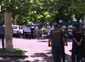 ՀԱԿ ակցիա դատախազության մոտ