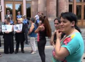 Բողոքողները կառավարության ներկայացուցիչների ուշադրությանը չարժանացան