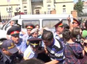 Ինչ էր կատարվում Նախագահականի դիմաց