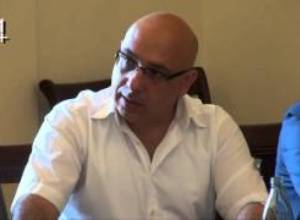 Որքան կարող է պաշտոնավարել