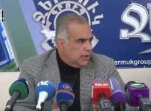 Րաֆֆի Հովհաննիսյանը գերադասում է հանրահավաքը
