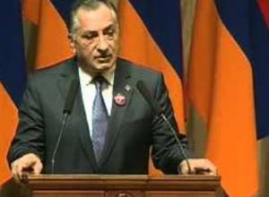 Կամո Արեյանի ելույթը քաղքենիների մասին