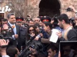 Նախկին վարչապետի ելույթը ակցիայի ժամանակ