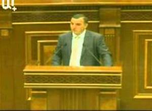 Նախարարի համար հանգիստ քնելը դժվար է