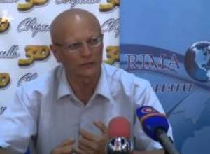 Թուրքերը հայկական հուշարձանների տակ գանձեր են որոնում