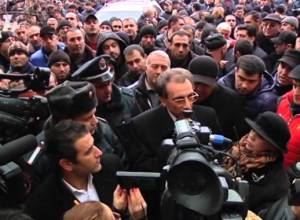 Մենք պայքարում ենք մի կտոր հացի համար. ակցիա