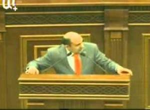 ԱԺ-ն վարկ է վերցնում, համայնքը ծախսում է. ո՞վ է հետևելու