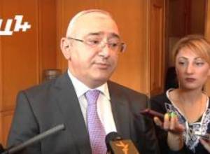 Տիգրան Մուկուչյանը պատասխանեց լրագրողների հարցերին