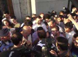 Հրմշտոց Ազատության հրապարակում