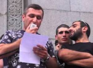 Կոչ արվեց քաղաքական ուժերին միանալ