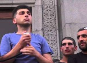 Դավիթ Սանասարյանը հացադուլ է հայտարարել