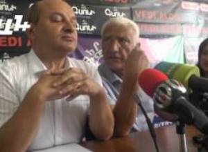 Ստ. Սաֆարյանը հիշեց Մանվել Գրիգորյանին. «Մեխն էլ ա ձեր ձեռը, չագուչն էլ»