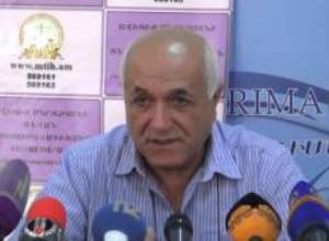 Ադրբեջանցիները փորձում են սեփականաշնորհել հայկական կոթողները