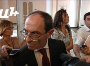 Շավարշ Քոչարյանը պատասխանեց լրագրողների հարցերին