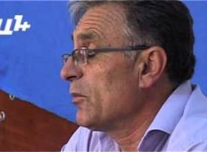 Գինեգործը փարատում է գյուղացուն՝ ողջ խաղողը մթերվելու է