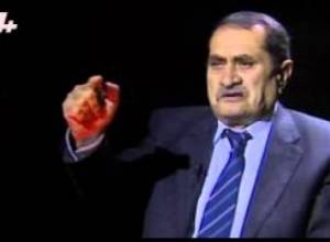 20.10.15  P.S. Հյուրը Գուրգեն Եղիազարյանն է