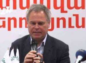 20 տարի առաջ պայքարում էին դեռահասների դեմ, հիմա՝ կիբերհանցագործների