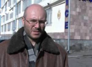 Երիտասարդներին հետևում են. Վարուժան Ավետիսյան