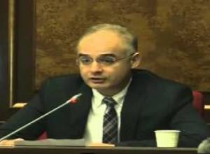 Քաղաքական բանտարկյալների հարցը ԱԺ-ում. Զուրաբյանը դիմում է Շարմազանովին