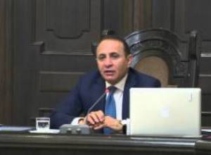 Վարչապետը բարձր գնահատեց Աշոտյանի և Ճշմարիտյանի աշխատանքը