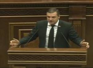 Տիգրան Ուրիխանյանը վարկով է առանձնատուն կառուցում