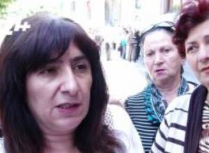 Բնակիչներն իրենց պայմանագրերը վաճառում են վարչապետին. ակցիա