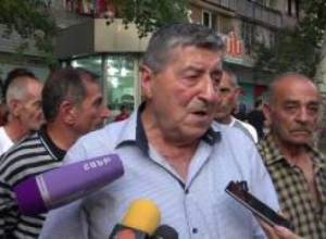 Ֆիքստուլությունը դրեք միկողմ, խելքներդ գլուխներդ հանաքեք. Արշակ Սադոյան