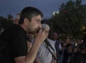 Ցույցի մասնակիցները առաջարկներ են անում