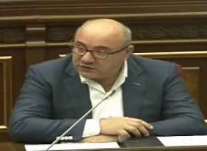 Արտասահմանում ապրող երիտասարդների հարցը ինչպես է լուծվելու? ծառայել թե ոչ