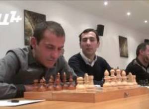 Լեւոն Արոնյանի կինը շախմատի սեանս է անցկացրել Երեւանում