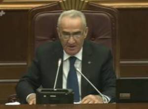 ԱԺ-ում հարգեցին հոկտեմբերի 27-ի զոհերի հիշատակը