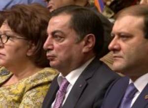 Ես հիմա ձեզ կդիմեմ՝ հոպարներ. Սերժ Սարգսյանը՝ ԵԿՄ անդամներին