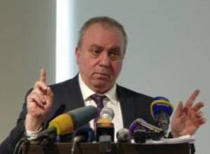 Հրանտ Բագրատյան.մենք քայլում ենք անդունդի եզրով.