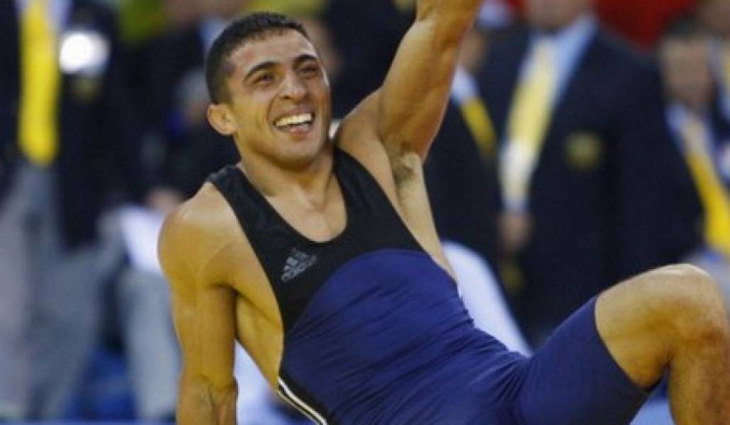 587b19012c06f721e9792ff42589875f