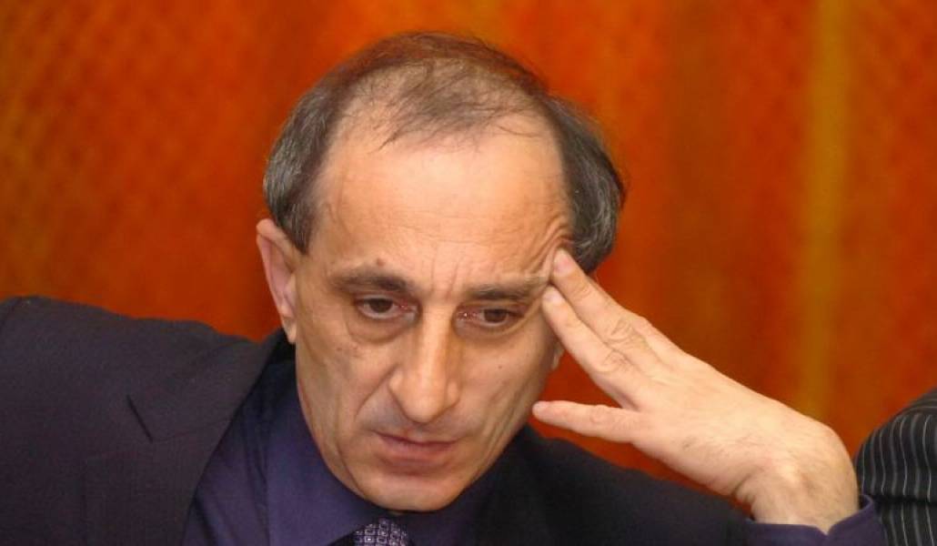 f421d18b32a348822551916b67d0b432