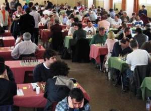 Armenian GMs near leaders