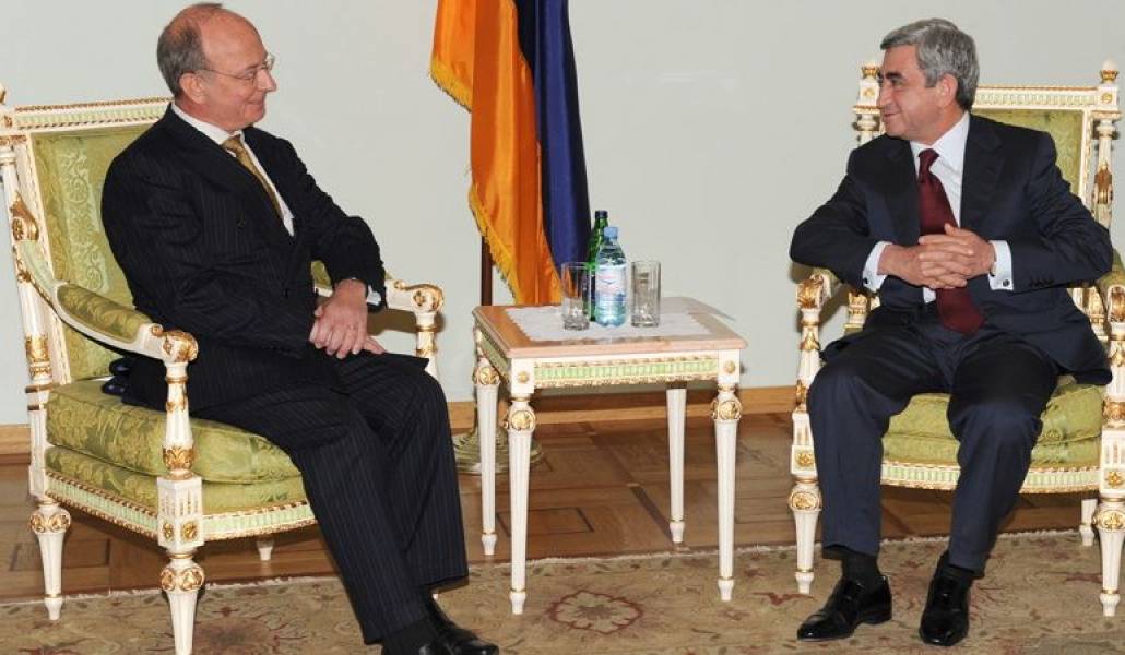 0974cdded1d2e4a0540ae972eeea0f04