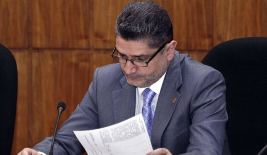 00a73a00f784f32792632165d37b9b94